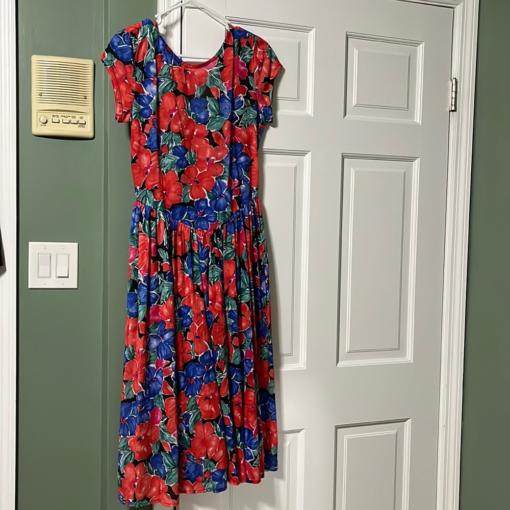 Vintage 80s Darian red blue floral dress retro